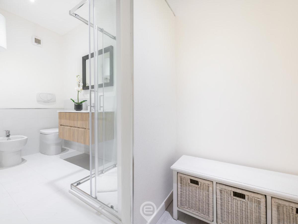 Garibaldi Central Apartment Cagliari Exterior foto